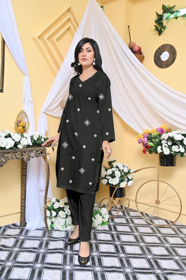 Embroidered Collection RJ-01