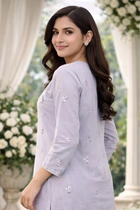 Embroidered Lawn RJ-04