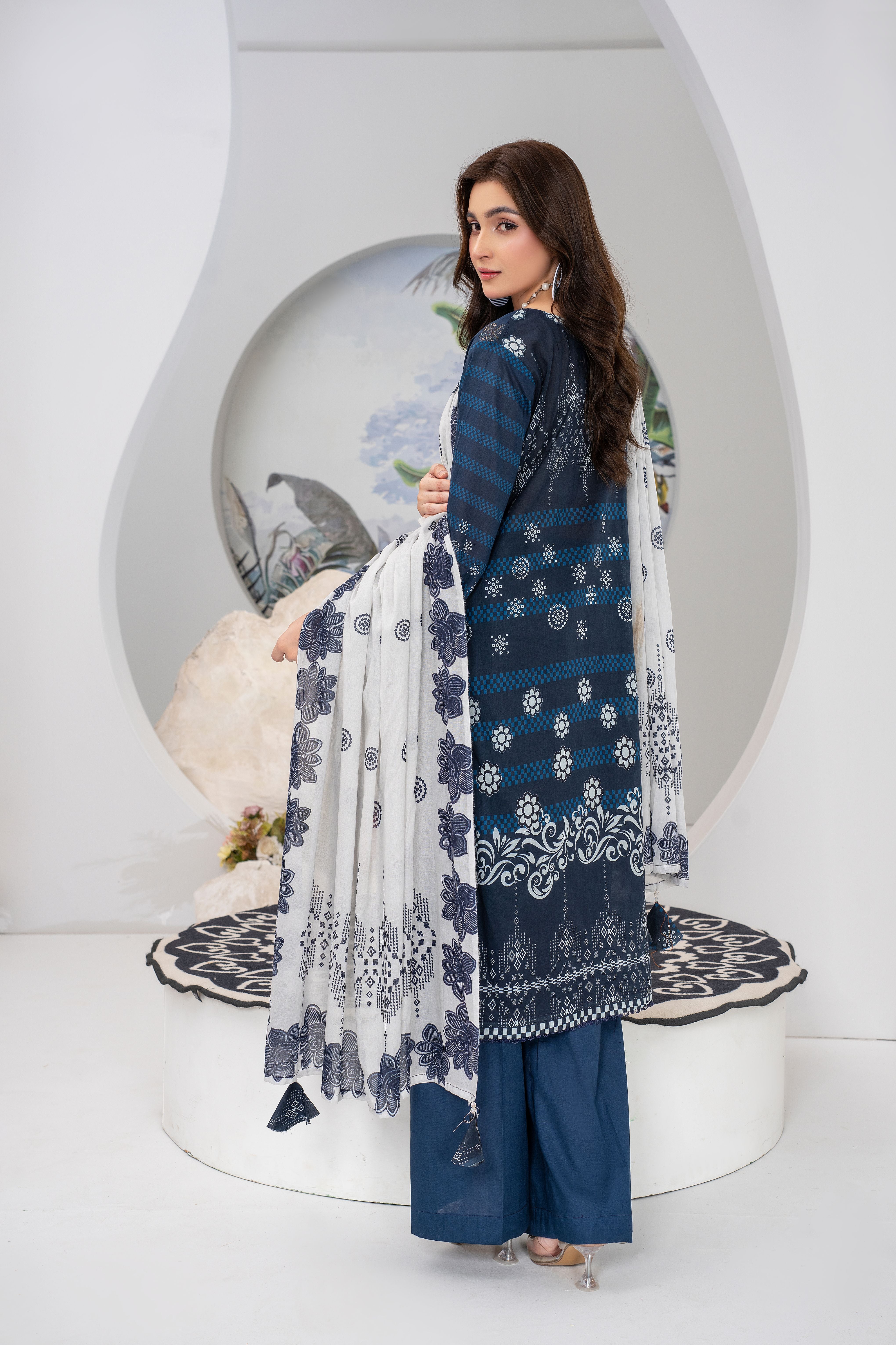 Libas-E-Khas RJ-01